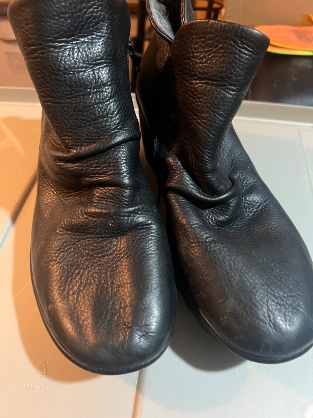 Skechers Black Leather Comfy  Ankle Boots